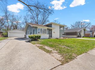 191 Westwood Dr, Park Forest, IL 60466