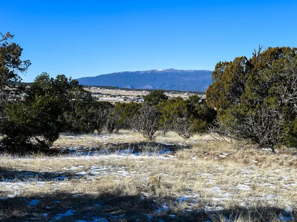 36 Eastridge Rd, Edgewood, NM 87015