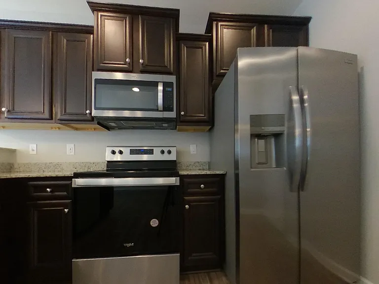 821 Dawsons Park Way — Photo 5