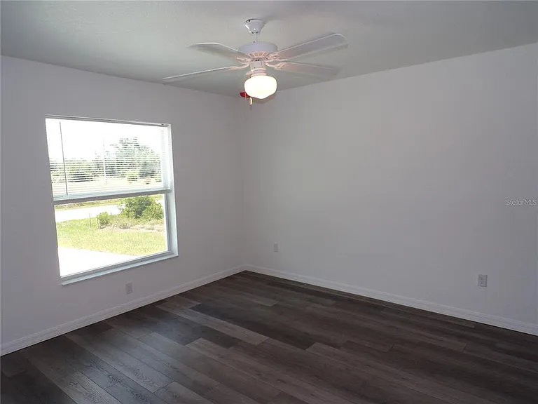29401 Goodhue St — Photo 10