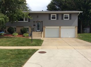 18941 Cedar Ave, Country Club Hills, IL
