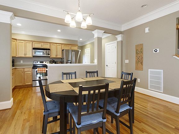 5th image of 1705 Trillium Ln