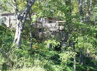 910 N 4th St, Ozark, MO 65721