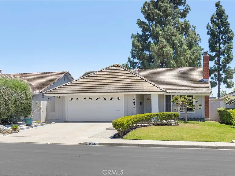 14232 Matisse Ave — Photo 1