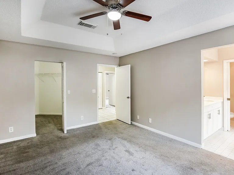 4792 NW 5th Pl — Photo 11