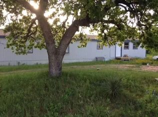 1221 Eula Ln, Kingsland, TX 78639