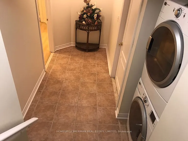 5484 Freshwater Dr #BASEMENT — Photo 15