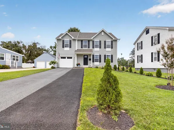 21 Redwood Ave, Wilmington, DE 19804