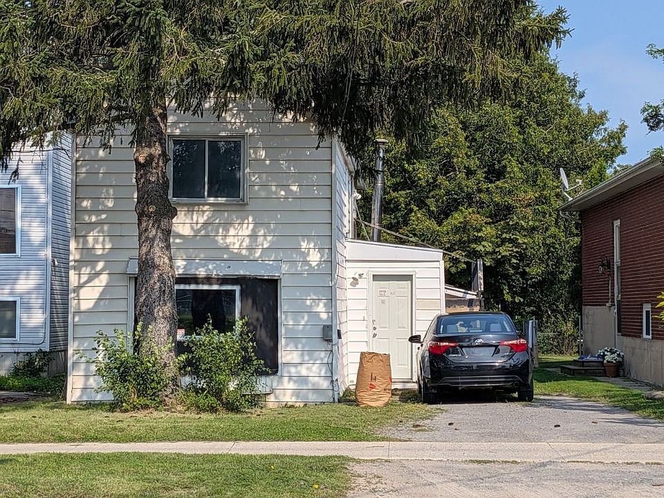 1st image of 43 Portsmouth Ave