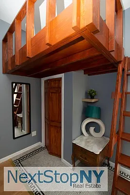 Rented by NextStopNY | media 49