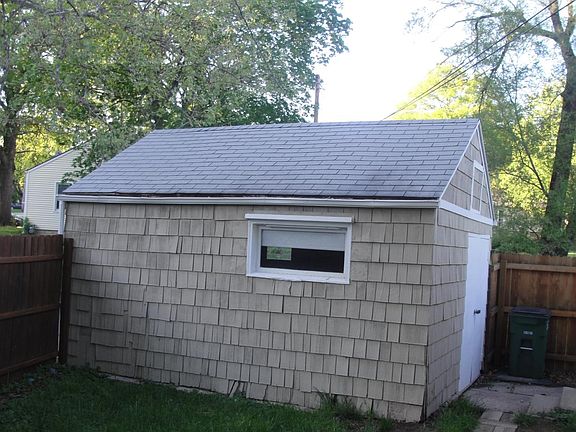 4th image of 4612 W 54th Ter