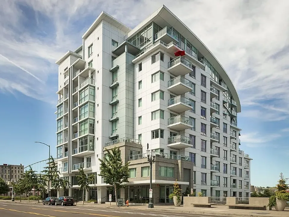 1310 NW Naito Pkwy #502A