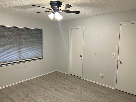 5th image of 9810 Lancewood St #9810