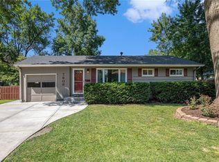 7808 W 74th St, Overland Park, KS 66204