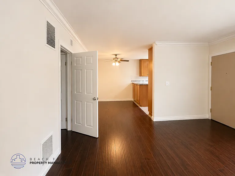 8306 W. Manchester Ave. — Photo 5