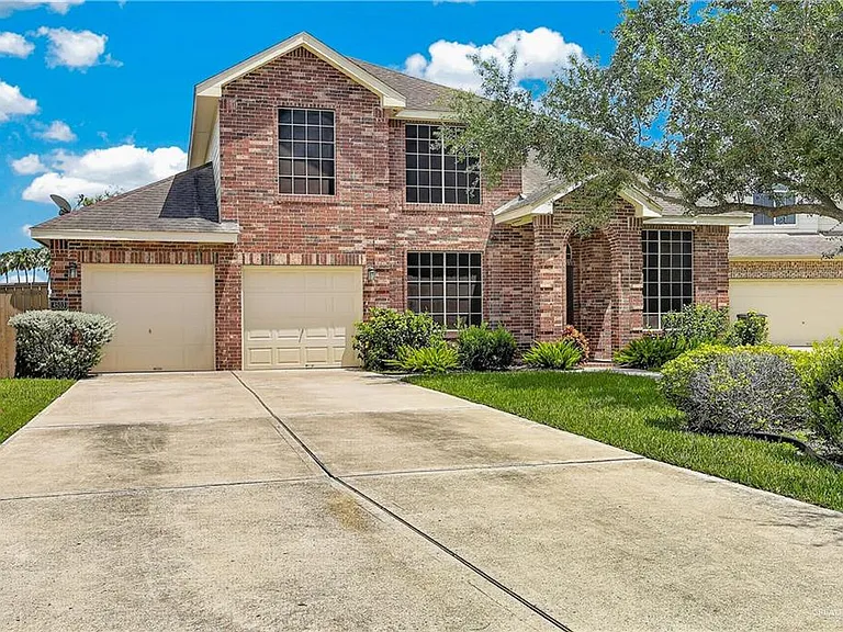 4503 Santa Fabiola St — Photo 1