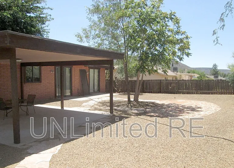 355 Canyon Diablo Rd — Photo 18