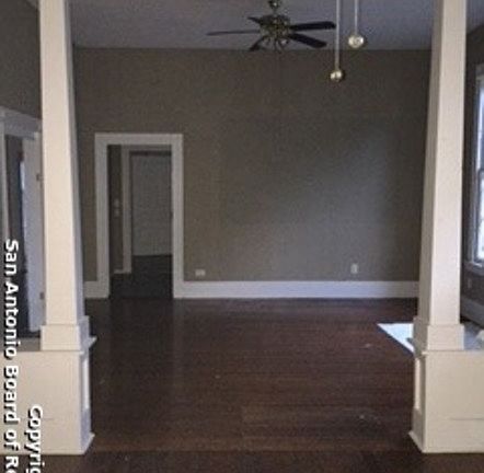 5th image of 1115 Willow St