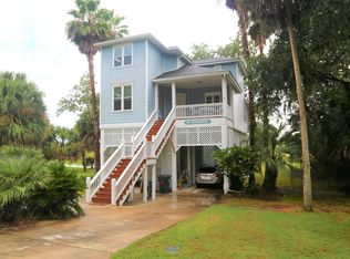 536 Oristo Ridge Rd, Edisto Island, SC 29438
