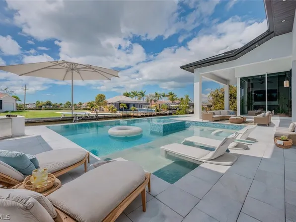 816 NW 39th Ave, Cape Coral, FL 33993