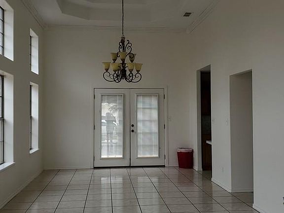3rd image of 3576 Brasilia Dr