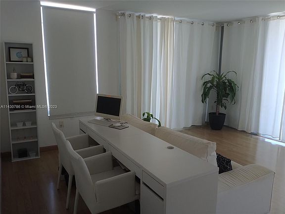 5th image of 7800 Carlyle Ave APT 4A