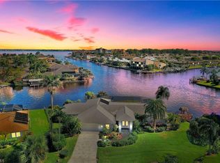 1753 SE 40th St, Cape Coral, FL 33904