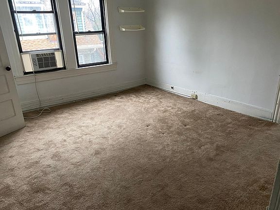 4th image of 5117 Gwynn Oak Ave #3