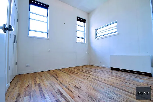 Rented by Bond New York | media 54