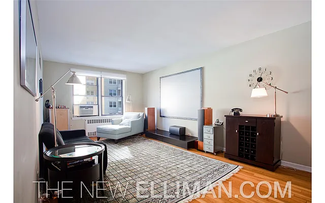 Sold by Douglas Elliman | media 8