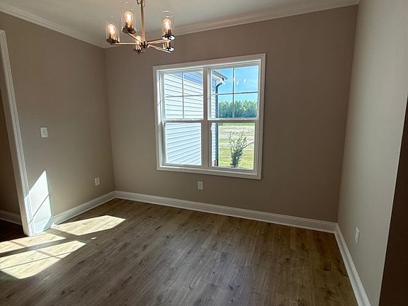 3rd image of 124 Prency Ln