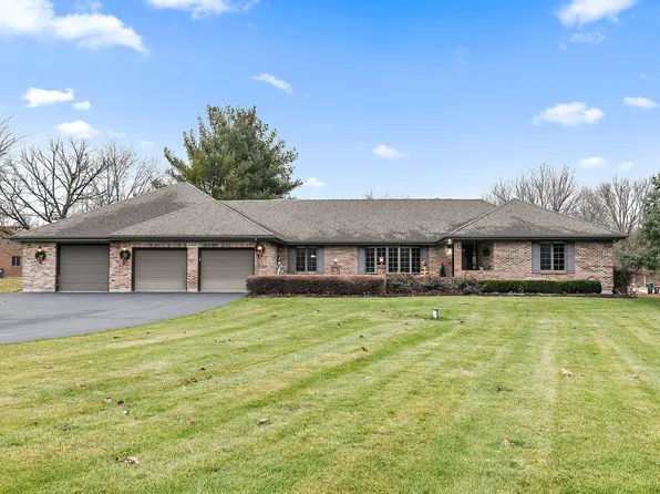 41W655 Silvana Dr, Elgin, IL 60124