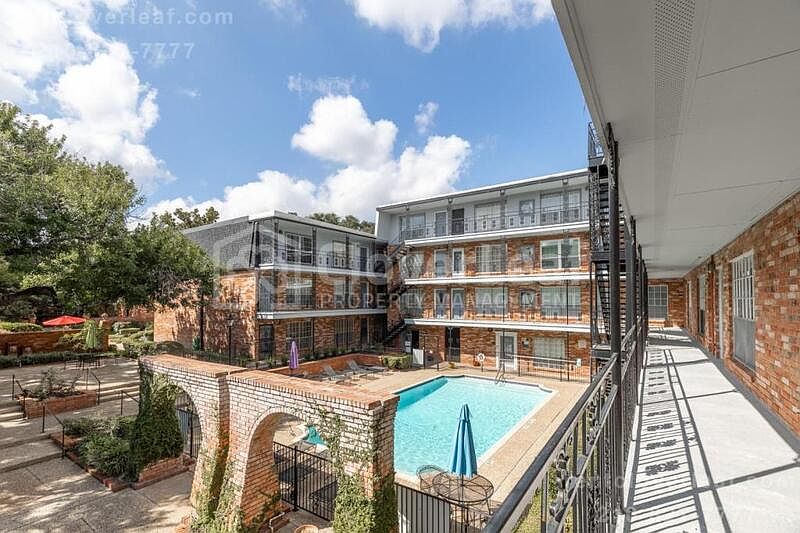 1st image of 8401 N New Braunfels Ave #111