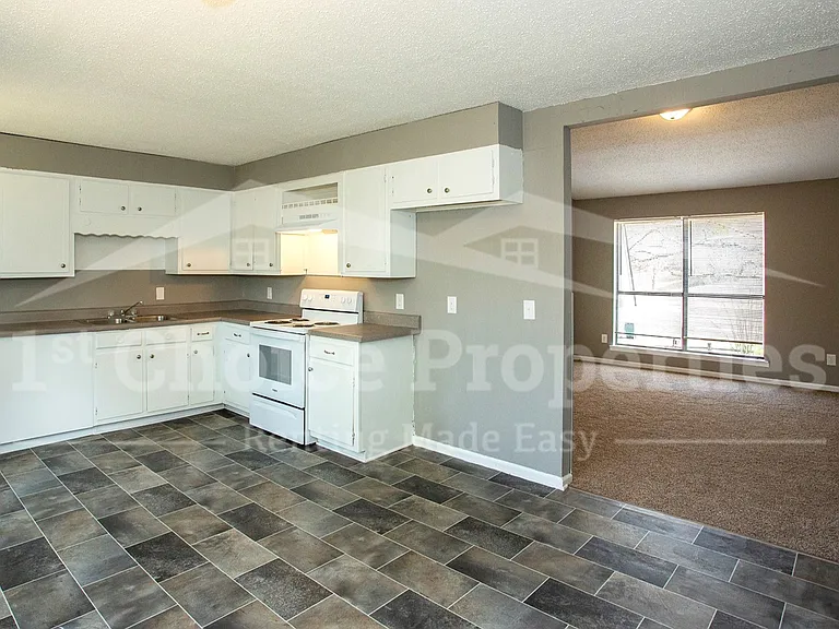 118 Fox Hollies Blvd — Photo 10