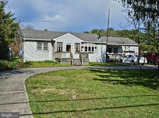 701 Tuckahoe Rd, Vineland, NJ 08360