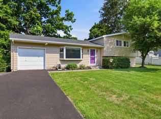 74 Creek Run Rd, Newburgh, NY 12550