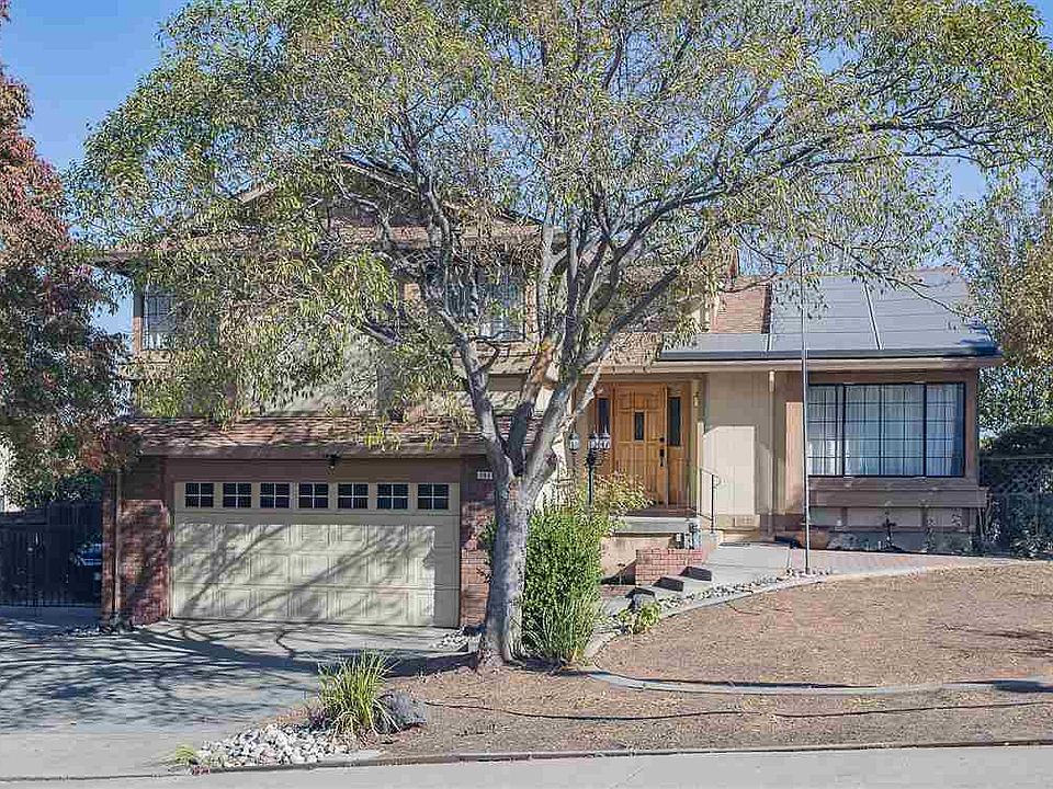 1st image of 3925 Warbler Dr