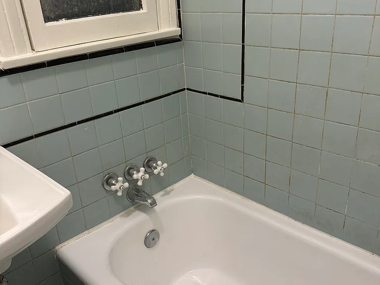 1616 1/4 Silver Lake Blvd — Photo 12