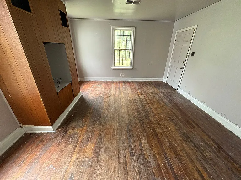 2723 Fulton St — Photo 6