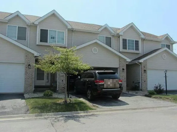 5245 Southwick Ct, Matteson, IL 60443