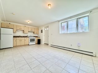 38 Coddington Ave #1B, Staten Island, NY 10306
