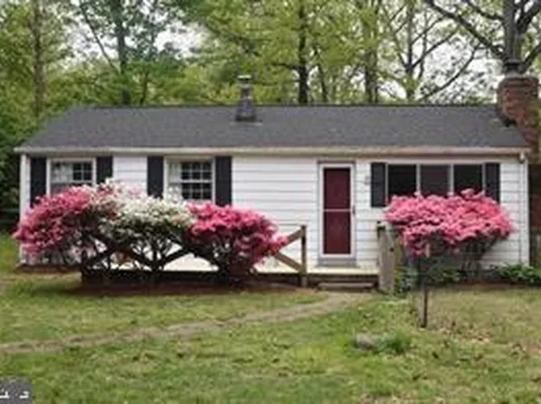 6497 Windham Ave, Alexandria, VA 22315