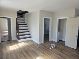 58 Downing St #2E, Fall River, MA 02723