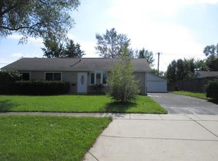 295 Maricopa Ln, Hoffman Estates, IL