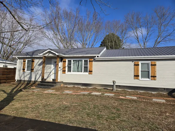 306 Johnson St, Lawrenceburg, TN 38464