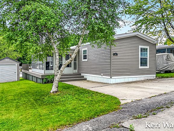 2nd image of 6100 N Beaune Rd #40