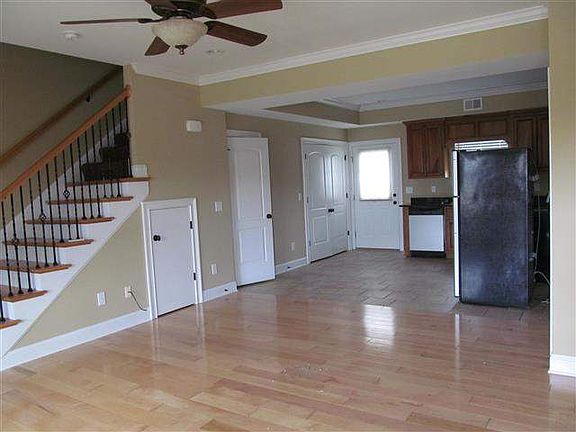 2nd image of 1704 Professional Park Dr NW