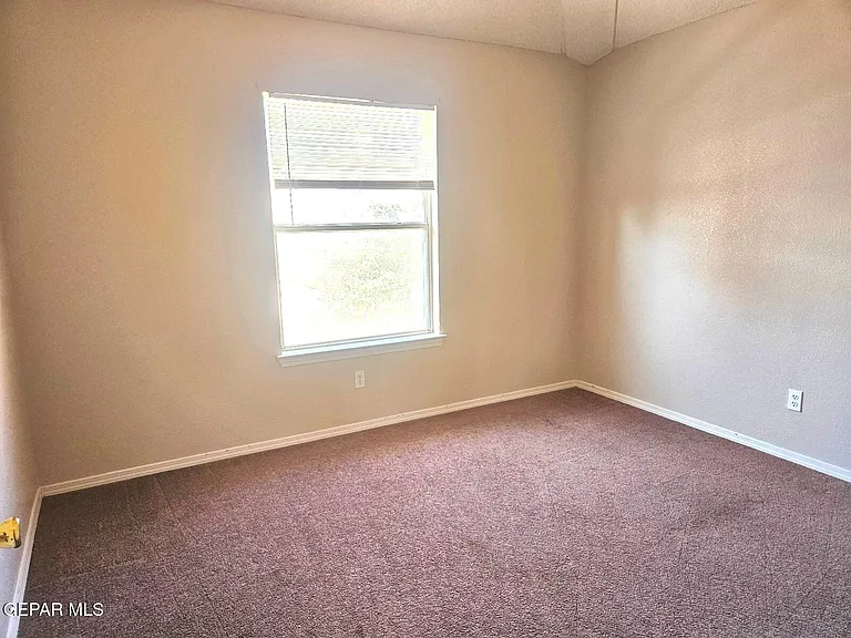 12604 Sun Terrace Ave — Photo 19