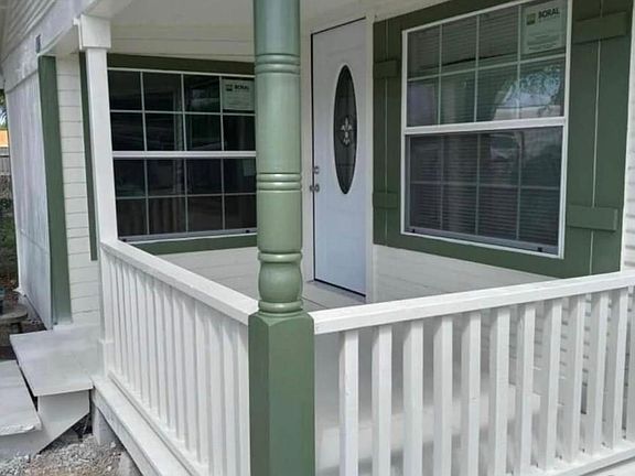 2nd image of 1839 E Harrison St #10