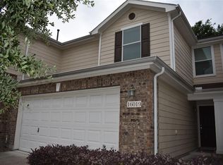 16019 Sweetwater Fields Ln, Tomball, TX 77377
